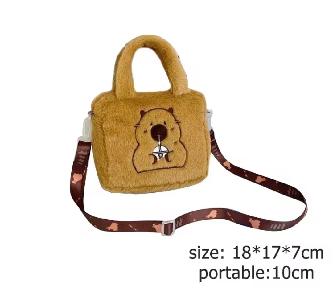 Capybara plush kid's bag with shoulder strap