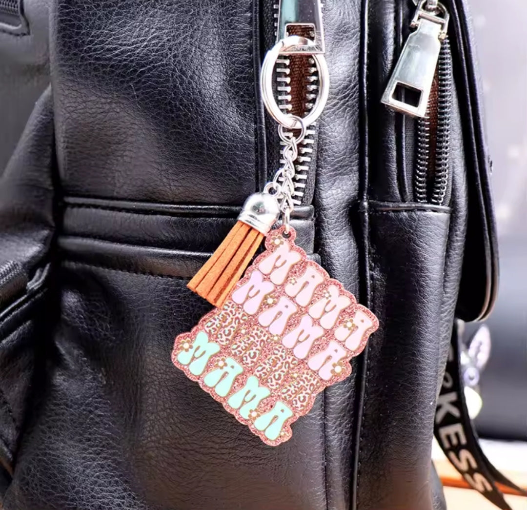 "Mama" Leopard keychain